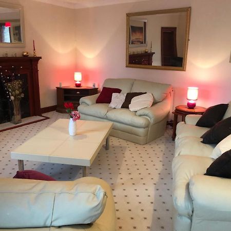 Executive Serviced Apartments 2 フォーファー エクステリア 写真