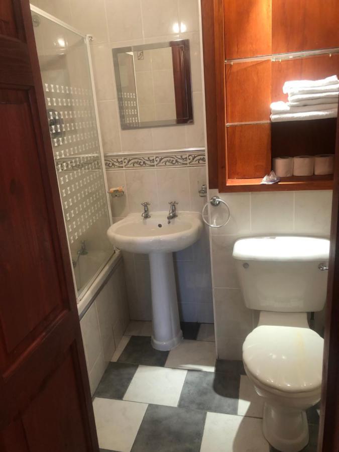Executive Serviced Apartments 2 フォーファー エクステリア 写真