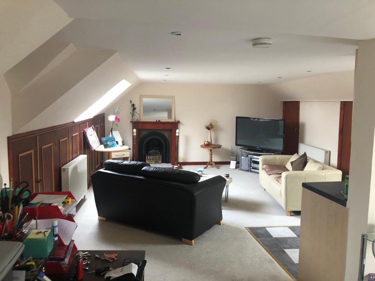 Executive Serviced Apartments 2 フォーファー エクステリア 写真