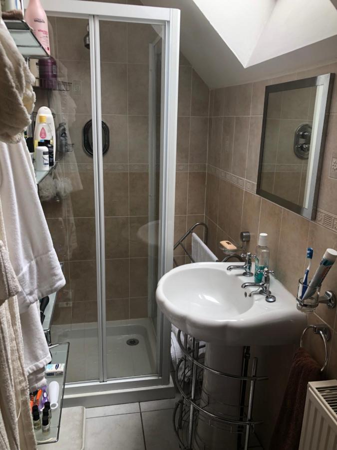 Executive Serviced Apartments 2 フォーファー エクステリア 写真