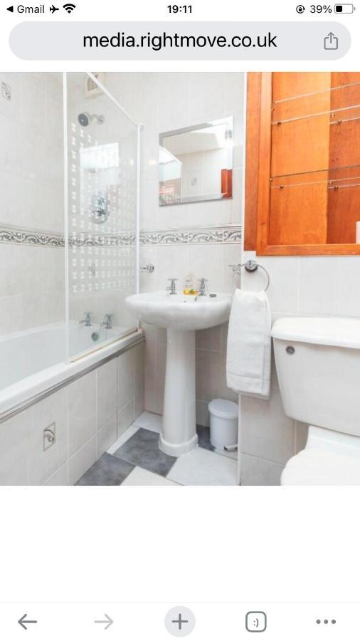 Executive Serviced Apartments 2 フォーファー エクステリア 写真